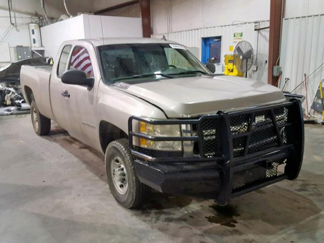 1GCHC29K08E147489 - 2008 CHEVROLET SILVERADO GOLD photo 1