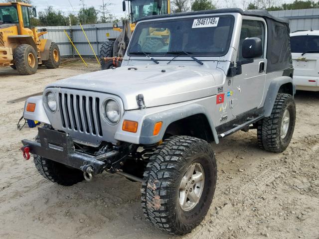 1J4FA29126P754316 - 2006 JEEP WRANGLER / SILVER photo 2