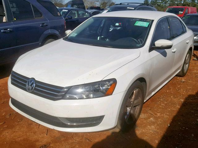 1VWBS7A39EC027933 - 2014 VOLKSWAGEN PASSAT SE WHITE photo 2