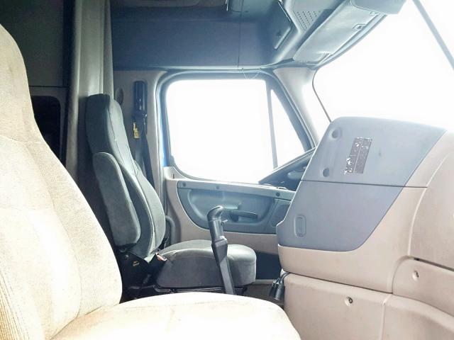 1FUJGLDR5ASAK3575 - 2010 FREIGHTLINER CASCADIA 1 BLUE photo 5