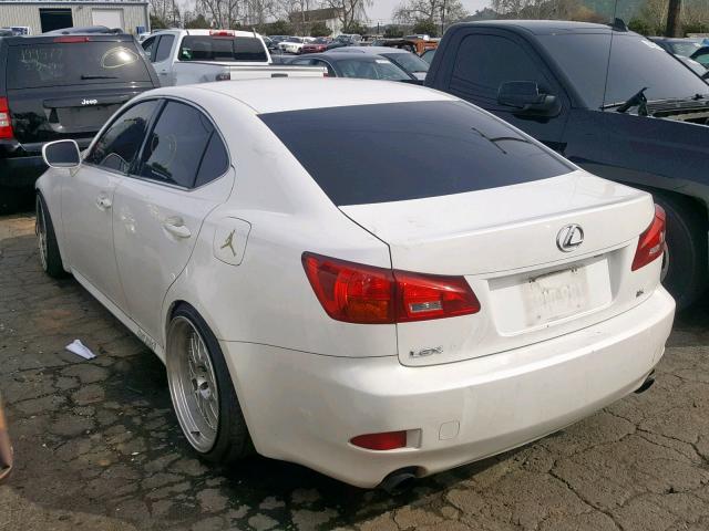 JTHBK262865008770 - 2006 LEXUS IS 250 WHITE photo 3