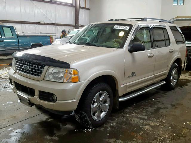 1FMDU75W05ZA39178 - 2005 FORD EXPLORER L GOLD photo 2