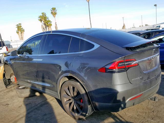 5YJXCBE45GF021922 - 2016 TESLA MODEL X GRAY photo 3