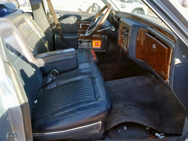 1G6DW54E0NR704949 - 1992 CADILLAC BROUGHAM BLUE photo 5