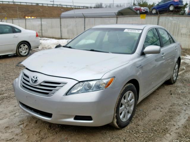 4T1BB46K48U031559 - 2008 TOYOTA CAMRY HYBR SILVER photo 2