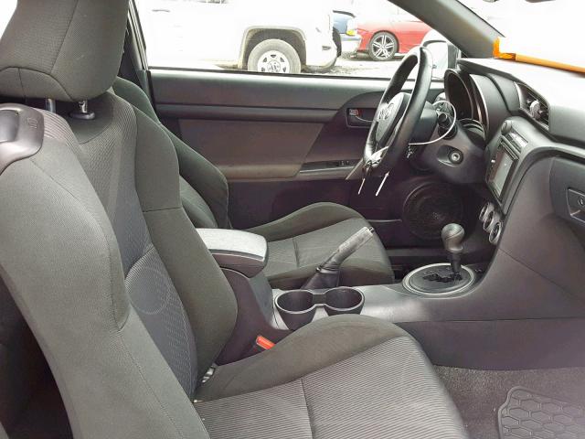 JTKJF5C72B3021063 - 2011 TOYOTA SCION TC ნაცრისფერი ფოტო 5
