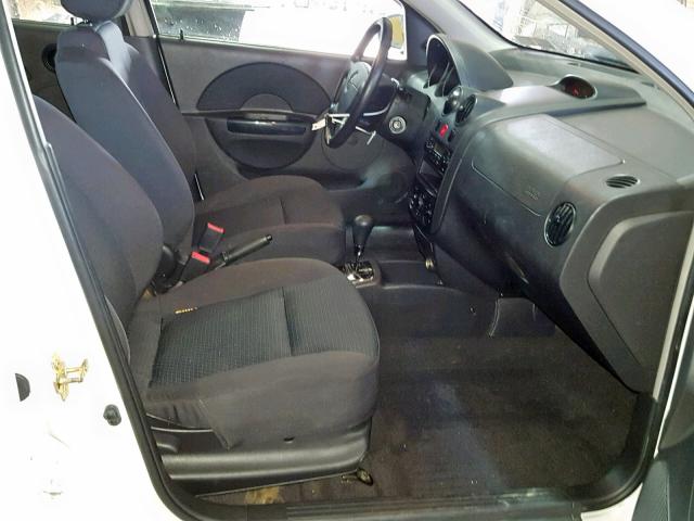 KL1TD56646B678376 - 2006 CHEVROLET AVEO BASE Ақ фото 5