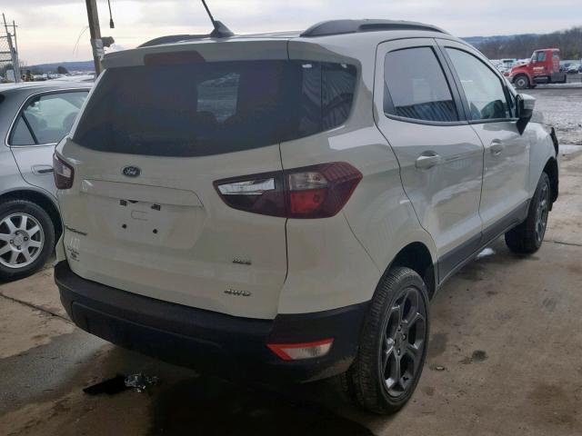 MAJ6P1CL3JC225651 - 2018 FORD ECOSPORT S WHITE photo 4