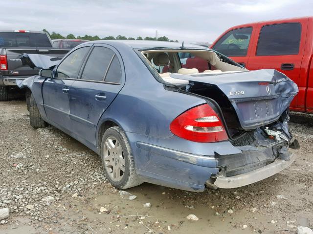 WDBUF65JX5A713038 - 2005 MERCEDES-BENZ E 320 BLUE photo 3