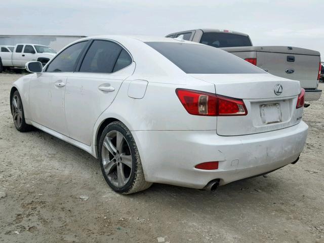 JTHBF5C26C5182052 - 2012 LEXUS IS 250 WHITE photo 3