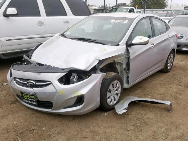 KMHCT4AE7GU096844 - 2016 HYUNDAI ACCENT SE SILVER photo 2