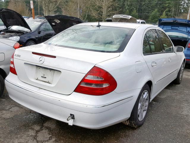 WDBUF56J76A802558 - 2006 MERCEDES-BENZ E 350 WHITE photo 4