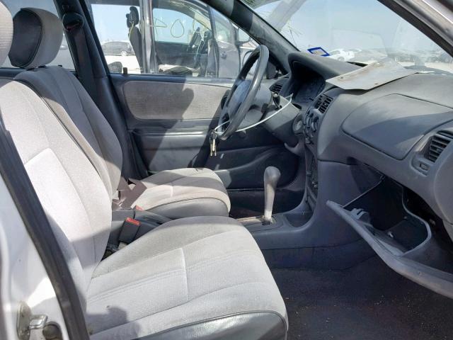 1Y1SK5263VZ455490 - 1997 GEO PRIZM BASE 白色 照片 5