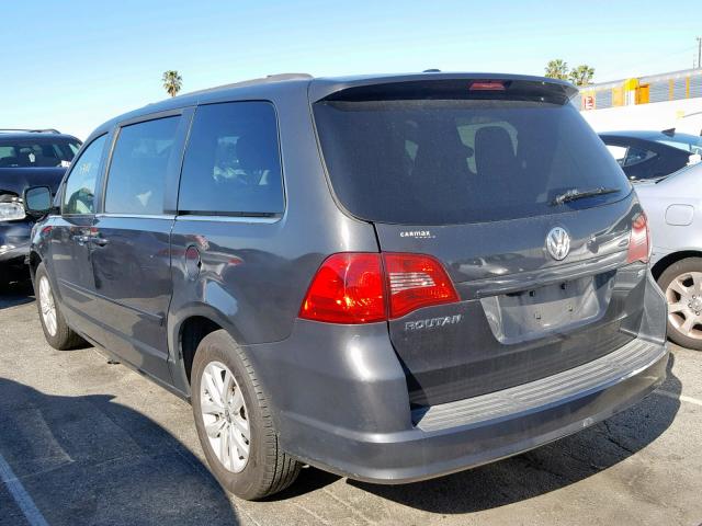 2C4RVABG5CR392296 - 2012 VOLKSWAGEN ROUTAN SE CHARCOAL photo 3