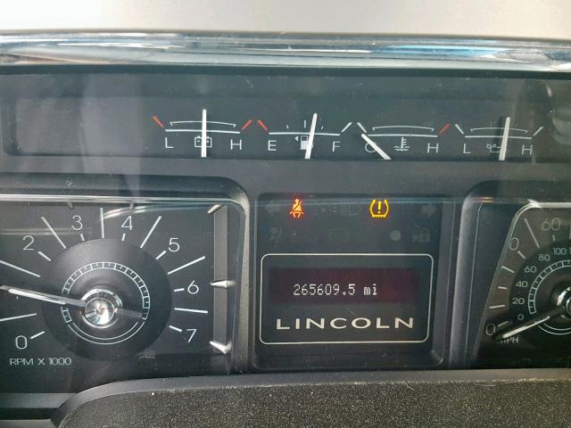 5LMFL27538LJ18223 - 2008 LINCOLN NAVIGATOR 双色 照片 8