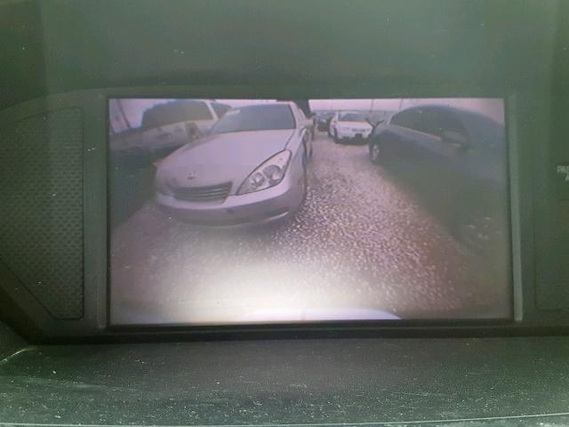 5FNYF3H71BB055615 - 2011 HONDA PILOT EXLN SILVER photo 9