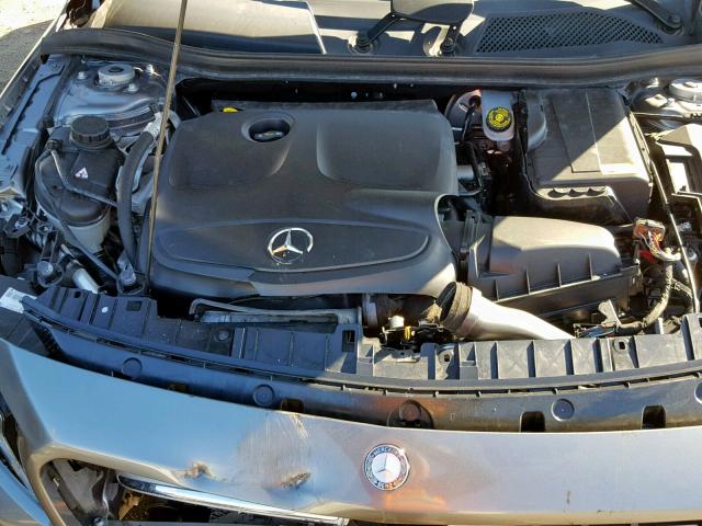 WDCTG4EB5FJ100800 - 2015 MERCEDES-BENZ GLA 250 GRAY photo 7