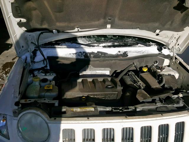 1J8FT47W68D798035 - 2008 JEEP COMPASS SP 白色 照片 7