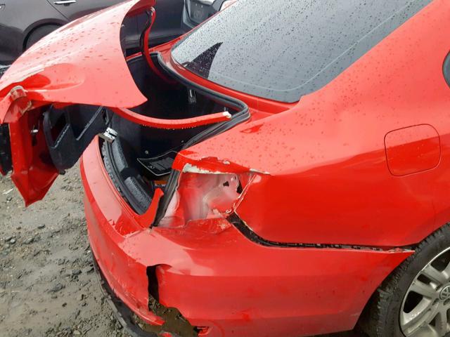3VW2K7AJXFM226696 - 2015 VOLKSWAGEN JETTA BASE RED photo 9