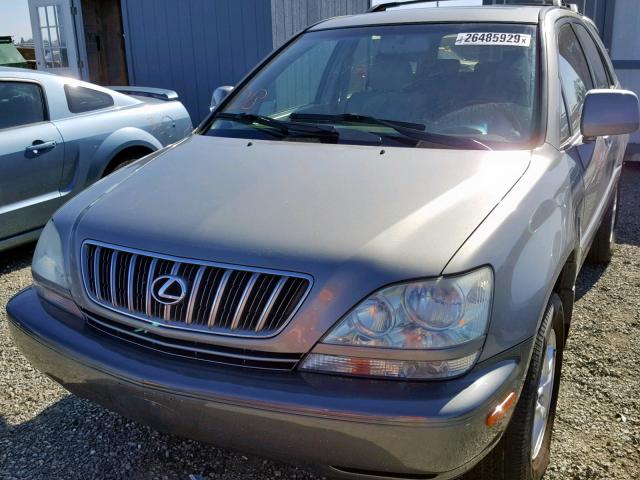 JTJHF10U630315736 - 2003 LEXUS RX 300 GRAY photo 2