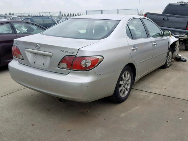 JTHBF30G820007723 - 2002 LEXUS ES 300 SILVER photo 4