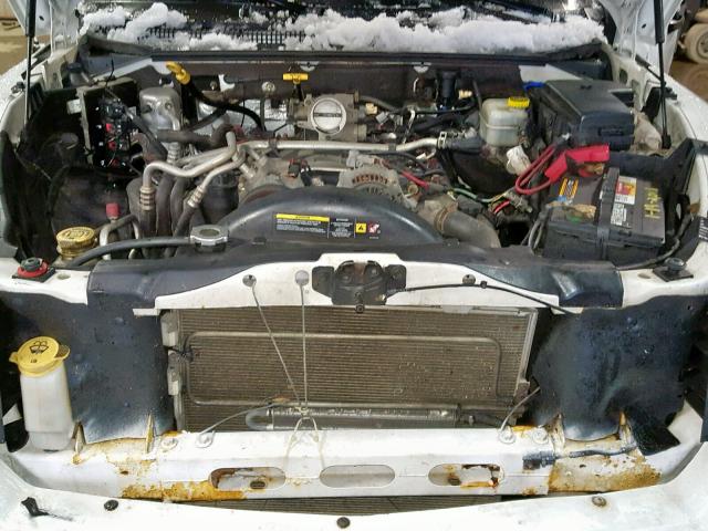 1D7HW48P37S182890 - 2007 DODGE DAKOTA QUA WHITE photo 7