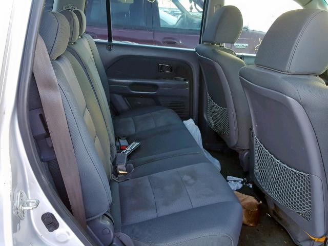 2HKYF18147H538721 - 2007 HONDA PILOT LX SILVER photo 6