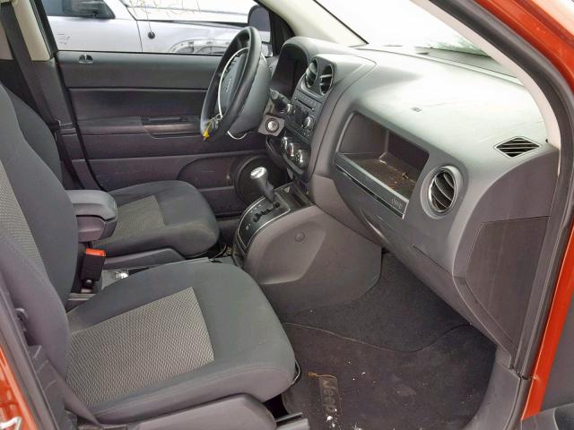 1J4NF4FB1AD608635 - 2010 JEEP COMPASS SP 橙色 照片 5