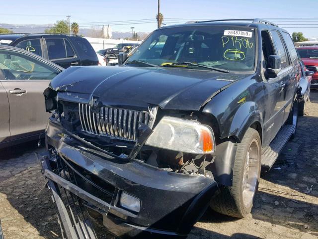 5LMFU28556LJ24128 - 2006 LINCOLN NAVIGATOR Noir photo 2