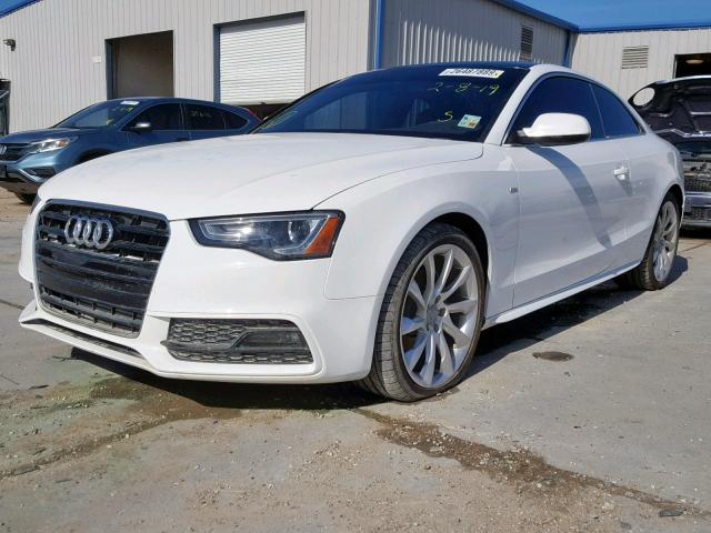 WAUMFAFR3FA050631 - 2015 AUDI A5 PREMIUM WHITE photo 2