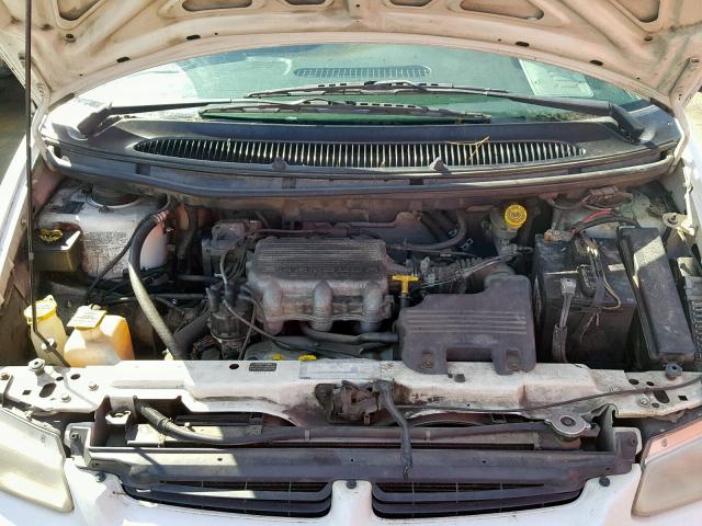 2B4FP2538TR751939 - 1996 DODGE CARAVAN WHITE photo 7