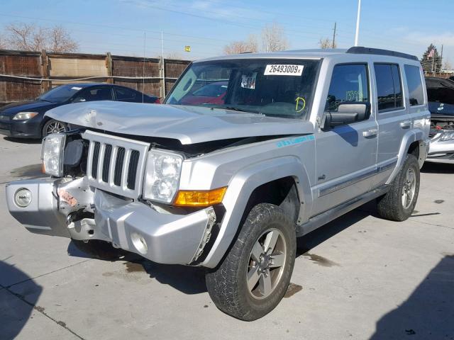 1J8HG48K86C293562 - 2006 JEEP COMMANDER 银色 照片 2