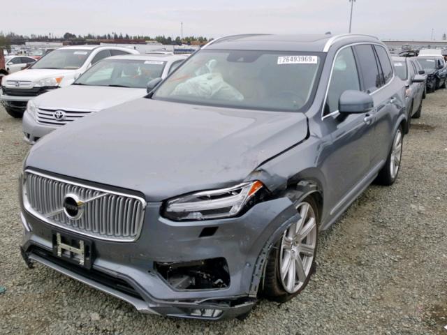 YV4A22PLXG1022714 - 2016 VOLVO XC90 T6 SILVER photo 2