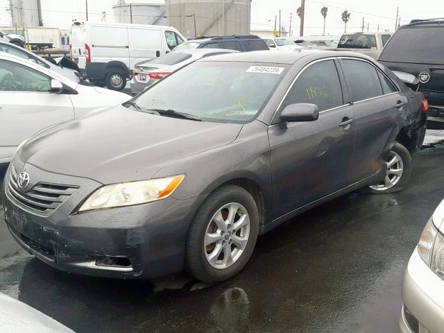 JTNBE46K373075385 - 2007 TOYOTA CAMRY NEW GRAY photo 2