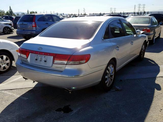 KMHFC46F17A198897 - 2007 HYUNDAI AZERA SE SILVER photo 4