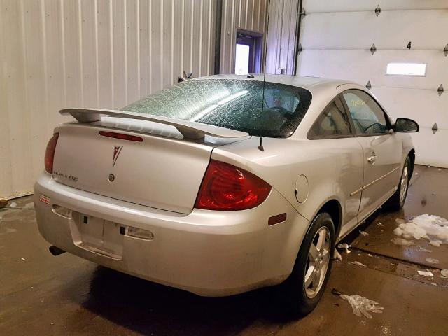 1G2AL15F377248361 - 2007 PONTIAC G5 SILVER photo 4