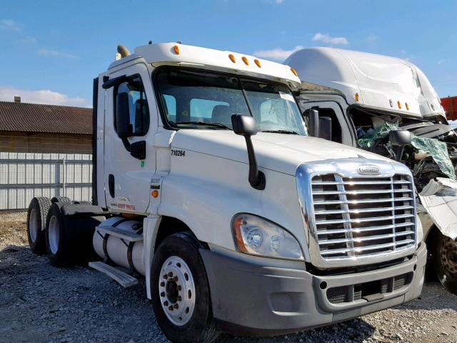 1FUJGECK2ASAV9031 - 2010 FREIGHTLINER CASCADIA 1 WHITE photo 1