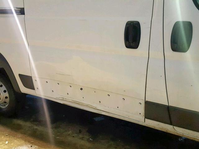 3C6TRVAG0JE103902 - 2018 RAM PROMASTER 白色 照片 9