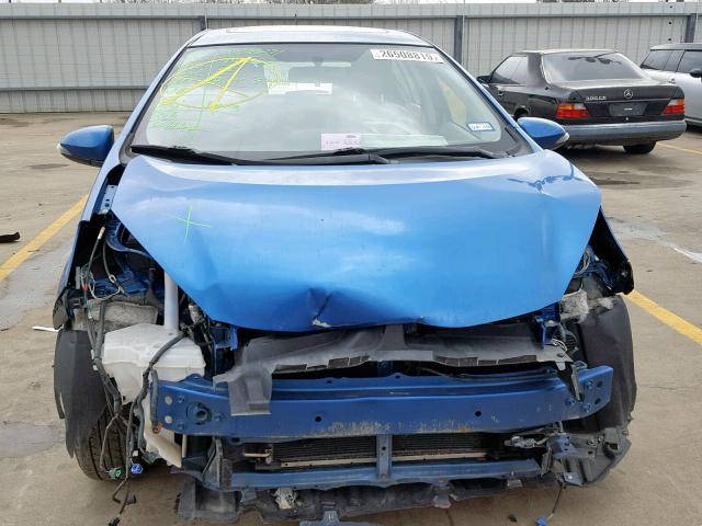 JTDKDTB32D1032292 - 2013 TOYOTA PRIUS C BLUE photo 9