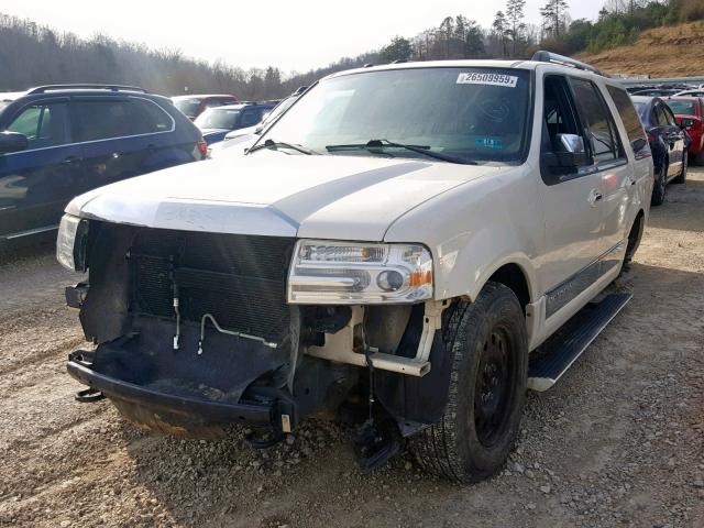 5LMFU28548LJ16248 - 2008 LINCOLN NAVIGATOR Ақ фото 2