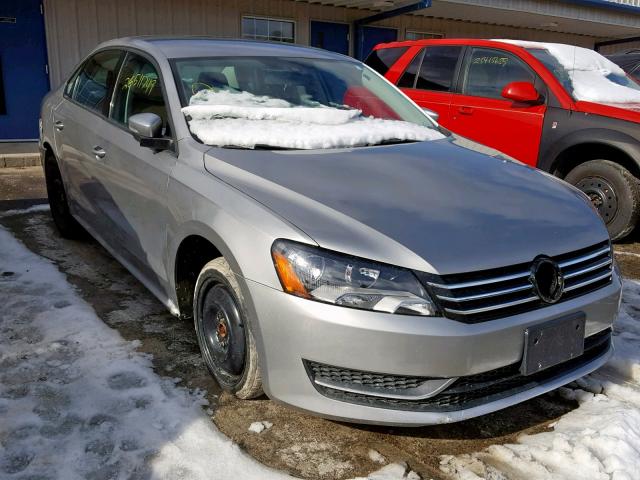 1VWAH7A34CC104666 - 2012 VOLKSWAGEN PASSAT S SILVER photo 1