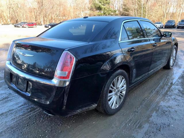 2C3CCARG0EH361567 - 2014 CHRYSLER 300 BLACK photo 10