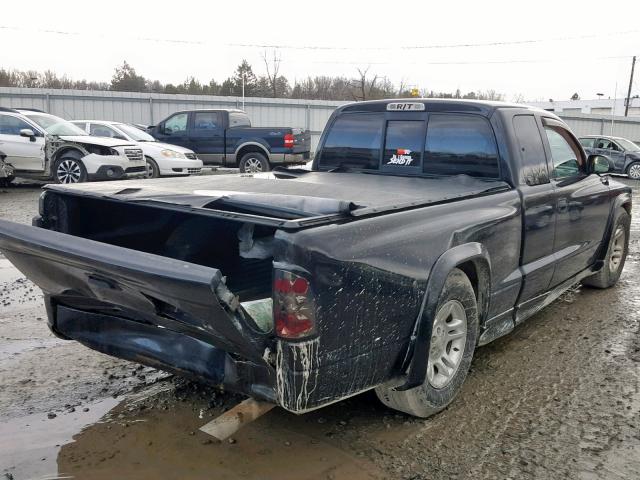 1B7GL22Z4XS242530 - 1999 DODGE DAKOTA BLACK photo 4