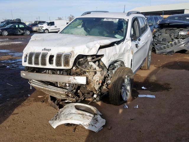 1C4PJMLB9KD313771 - 2019 JEEP CHEROKEE L WHITE photo 2