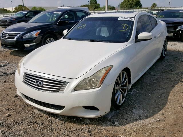 JNKCV64E68M103577 - 2008 INFINITI G37 BASE WHITE photo 2