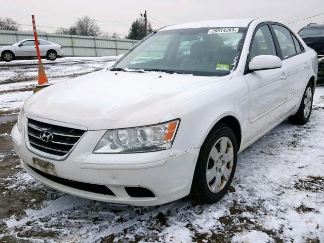 5NPET46C49H513905 - 2009 HYUNDAI SONATA GLS WHITE photo 2