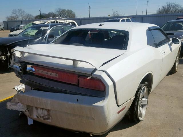 2B3CJ4DV6AH278892 - 2010 DODGE CHALLENGER WHITE photo 4