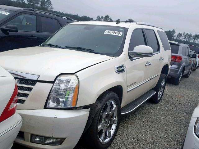 1GYFK435X9R210529 - 2009 CADILLAC ESCALADE H WHITE photo 2