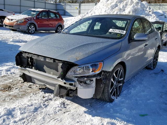 YV140MTL9J2455136 - 2018 VOLVO S60 DYNAMI BLUE photo 2