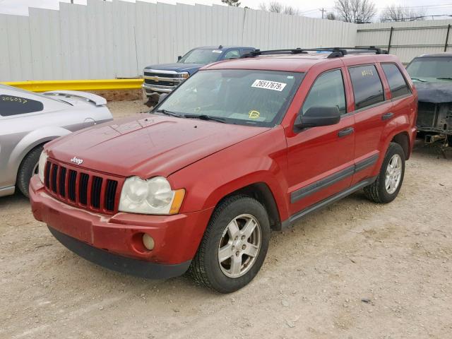 1J4HS48NX5C563402 - 2005 JEEP GRAND CHER RED photo 2